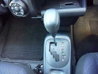 TOYOTA SUCCEED 2017 Image 10