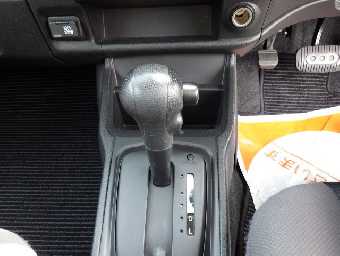 NISSAN NV150 AD 2019 Image 17