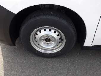 NISSAN NV150 AD 2019 Image 27