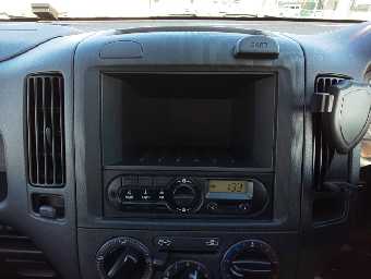 NISSAN NV150 AD 2019 Image 9