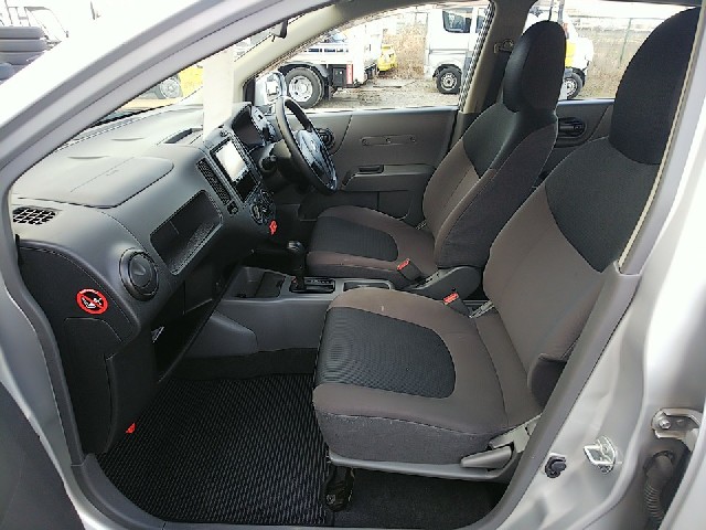 NISSAN A.D S/V 2016 Image 19