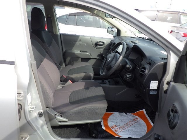 NISSAN A.D S/V 2016 Image 25