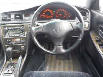 TOYOTA MARK II 2000 Image 12
