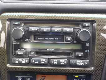 TOYOTA MARK II 2000 Image 13