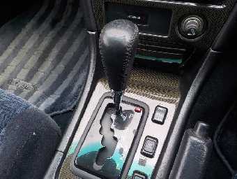 TOYOTA MARK II 2000 Image 14