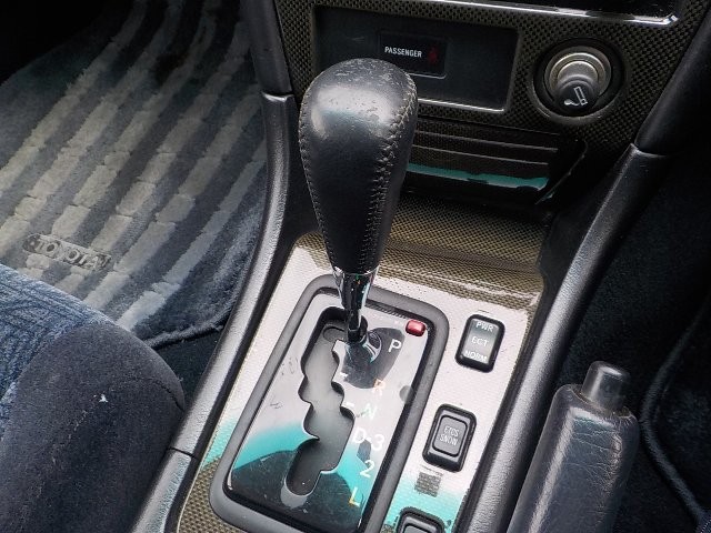 TOYOTA MARK II 2000 Image 20