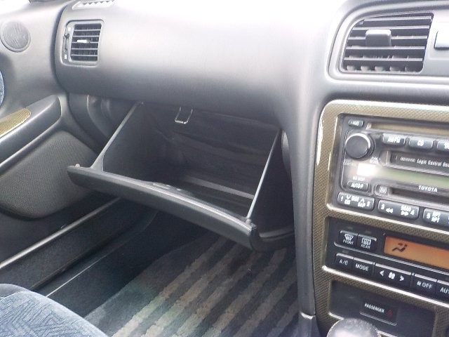 TOYOTA MARK II 2000 Image 21