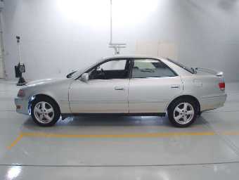 TOYOTA MARK II 2000 Image 4