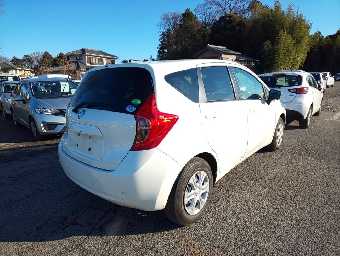 NISSAN NOTE 2017 Image 2