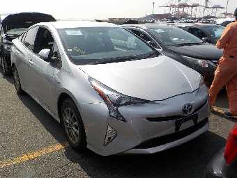 TOYOTA PRIUS 2017 Image 10