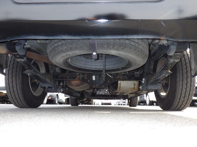 NISSAN NV350 CARAVAN 2014 Image 24