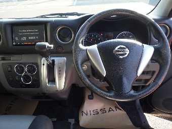 NISSAN NV350 CARAVAN 2014 Image 5
