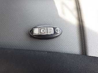 NISSAN NV350 CARAVAN 2014 Image 9