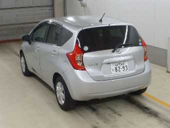 NISSAN NOTE 2016 Image 2