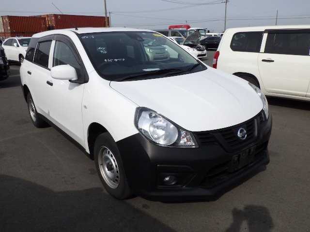 NISSAN NV150 AD 2018 Image 19