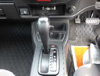 NISSAN NV150 AD 2018 Image 9