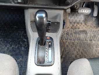 NISSAN A.D S/V 2017 Image 10