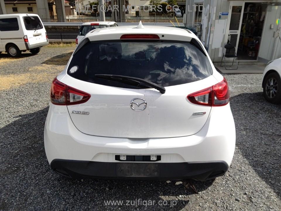 MAZDA DEMIO 2017 Image 3