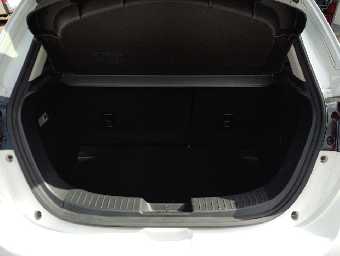 MAZDA DEMIO 2017 Image 7