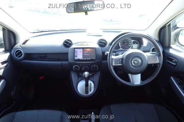 MAZDA DEMIO 2014 Image 3