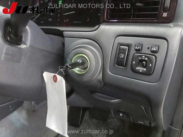 TOYOTA CROWN 1997 Image 4