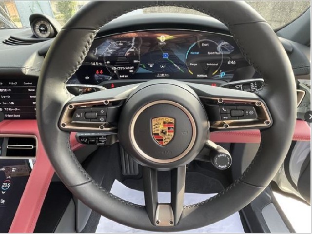 PORSCHE TAYCAN 2021 Image 21