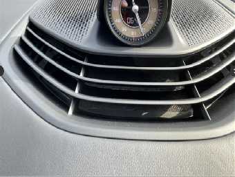 PORSCHE TAYCAN 2021 Image 21