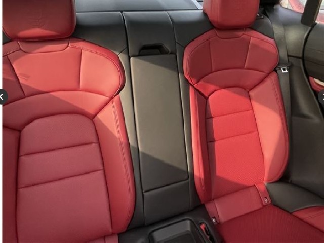 PORSCHE TAYCAN 2021 Image 32