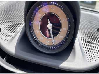 PORSCHE TAYCAN 2021 Image 30