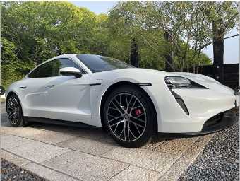 PORSCHE TAYCAN 2021 Image 5