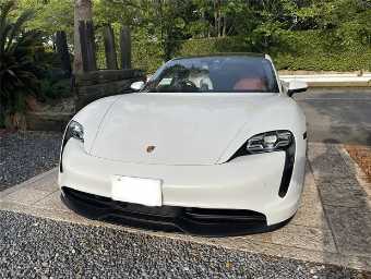 PORSCHE TAYCAN 2021 Image 9