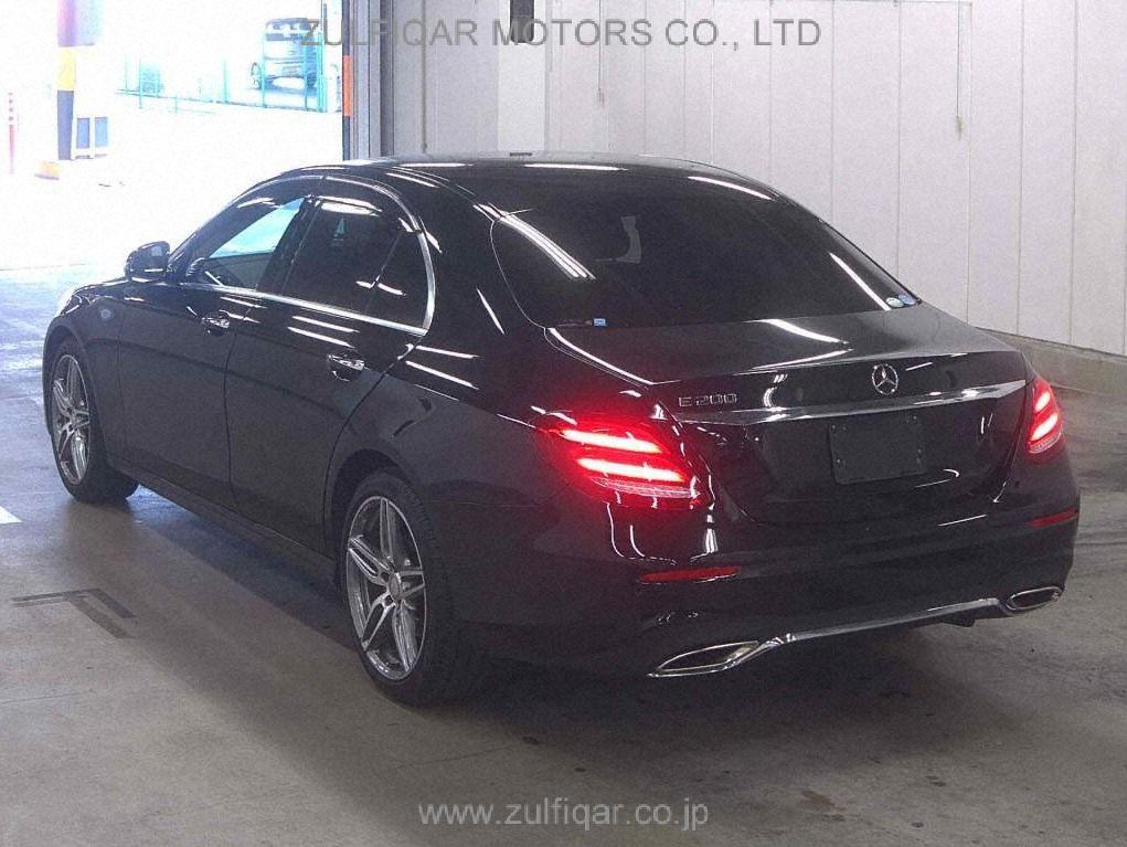 MERCEDES BENZ E CLASS 2017 Image 2