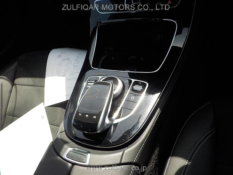 MERCEDES BENZ E CLASS 2017 Image 9