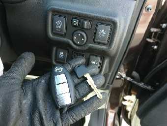 NISSAN NOTE 2017 Image 23