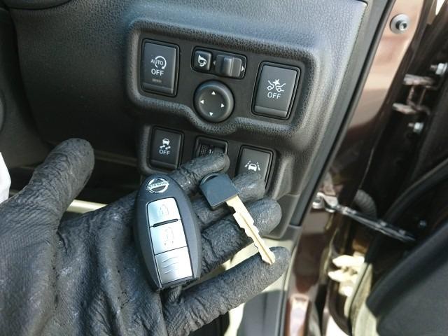 NISSAN NOTE 2017 Image 29