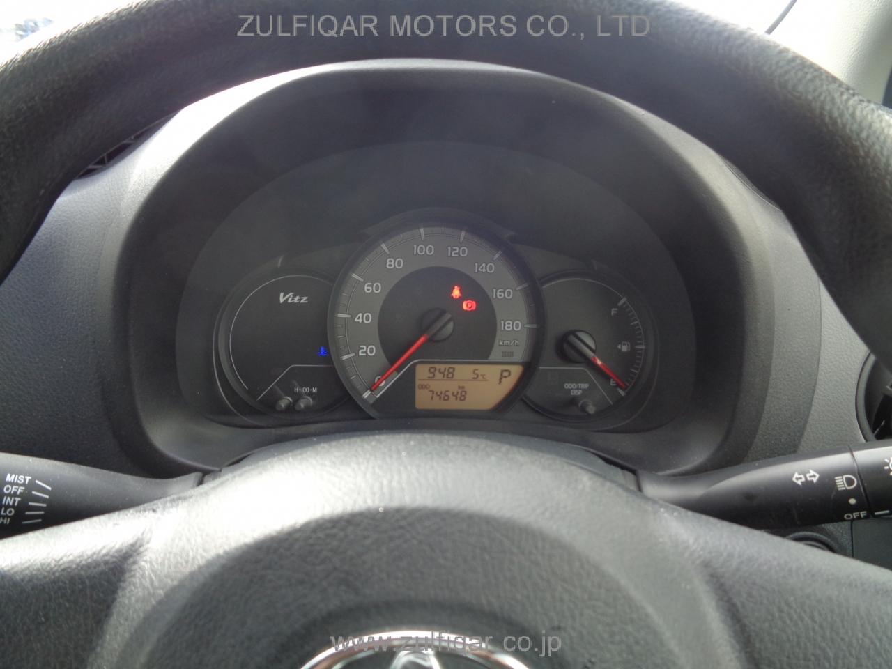TOYOTA VITZ 2016 Image 8