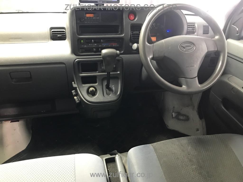 DAIHATSU HIJET CARGO 2017 Image 3