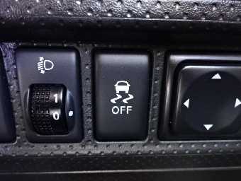 NISSAN NV150 AD 2017 Image 6