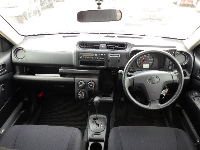 TOYOTA PROBOX 2018 Image 20