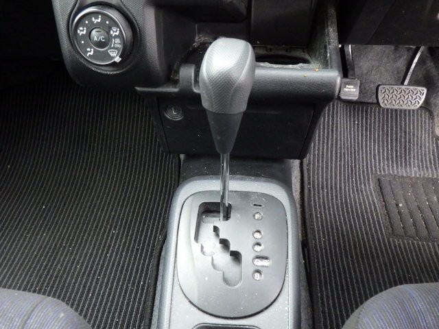 TOYOTA PROBOX 2018 Image 23