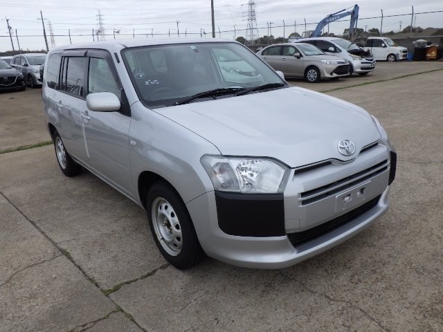 TOYOTA PROBOX 2018 Image 27