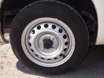 TOYOTA SUCCEED 2018 Image 9