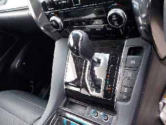 TOYOTA ALPHARD 2021 Image 9