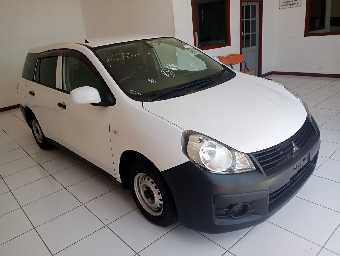 MITSUBISHI LANCER CARGO S/V 2016 Image 2