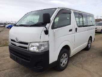 TOYOTA REGIUSACE 2012 Image 15