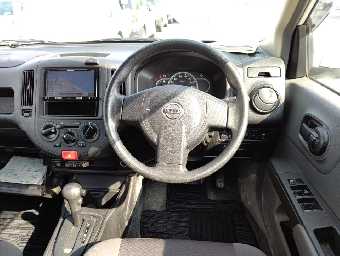 NISSAN NV150 AD 2017 Image 8