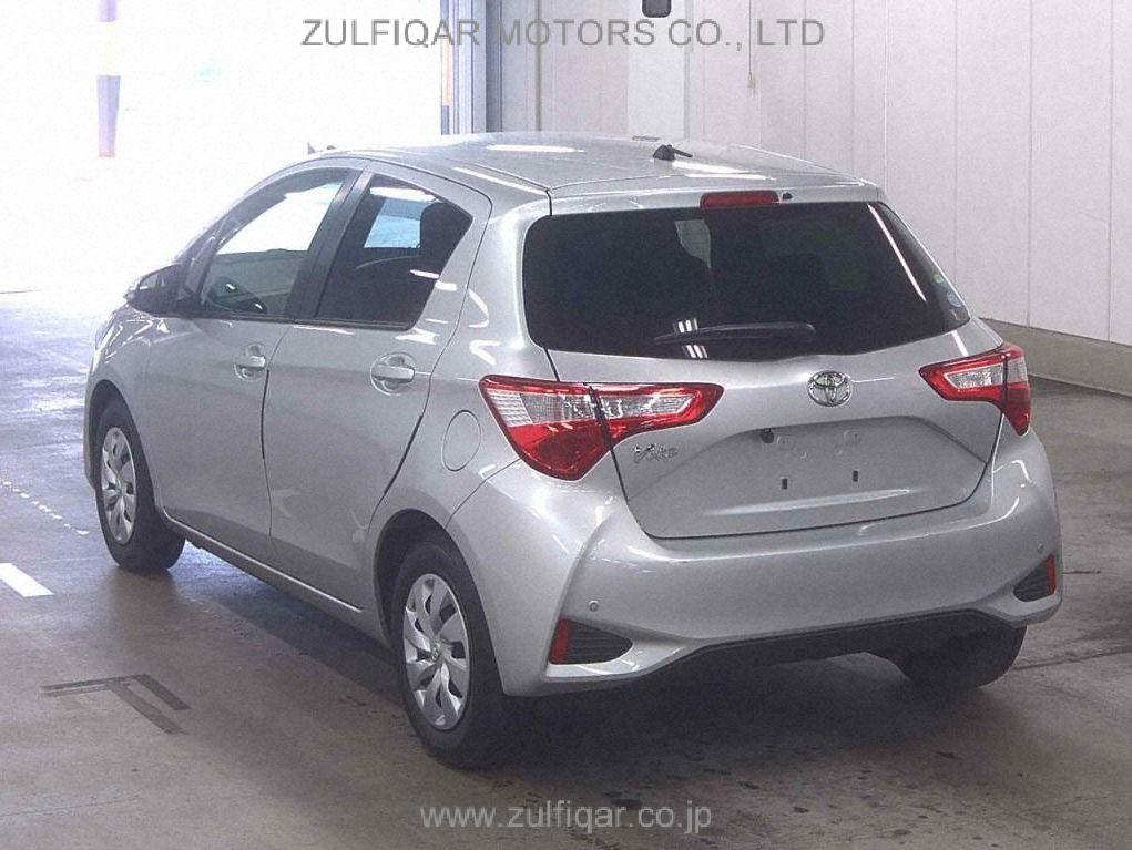 TOYOTA VITZ 2018 Image 2