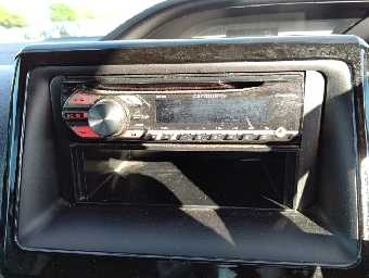 TOYOTA VOXY 2016 Image 2