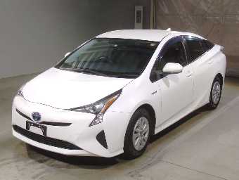 TOYOTA PRIUS 2016 Image 1