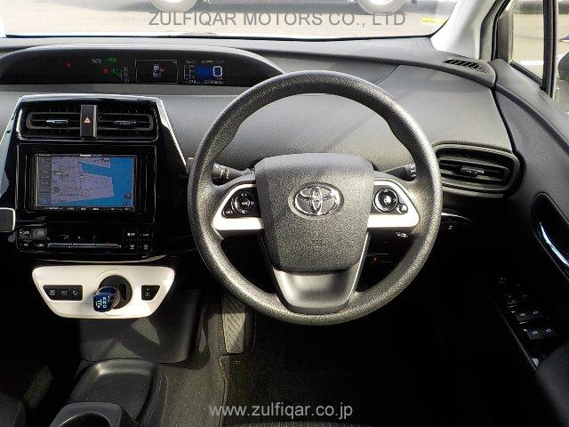 TOYOTA PRIUS 2016 Image 3